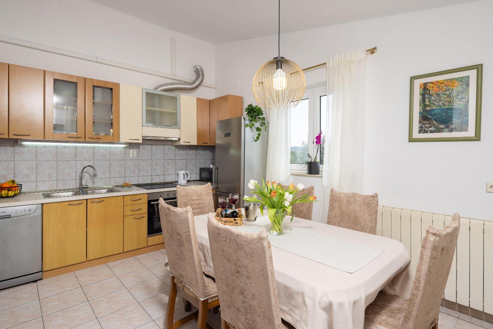 Holiday Residence Maja Katuni Екстер'єр фото