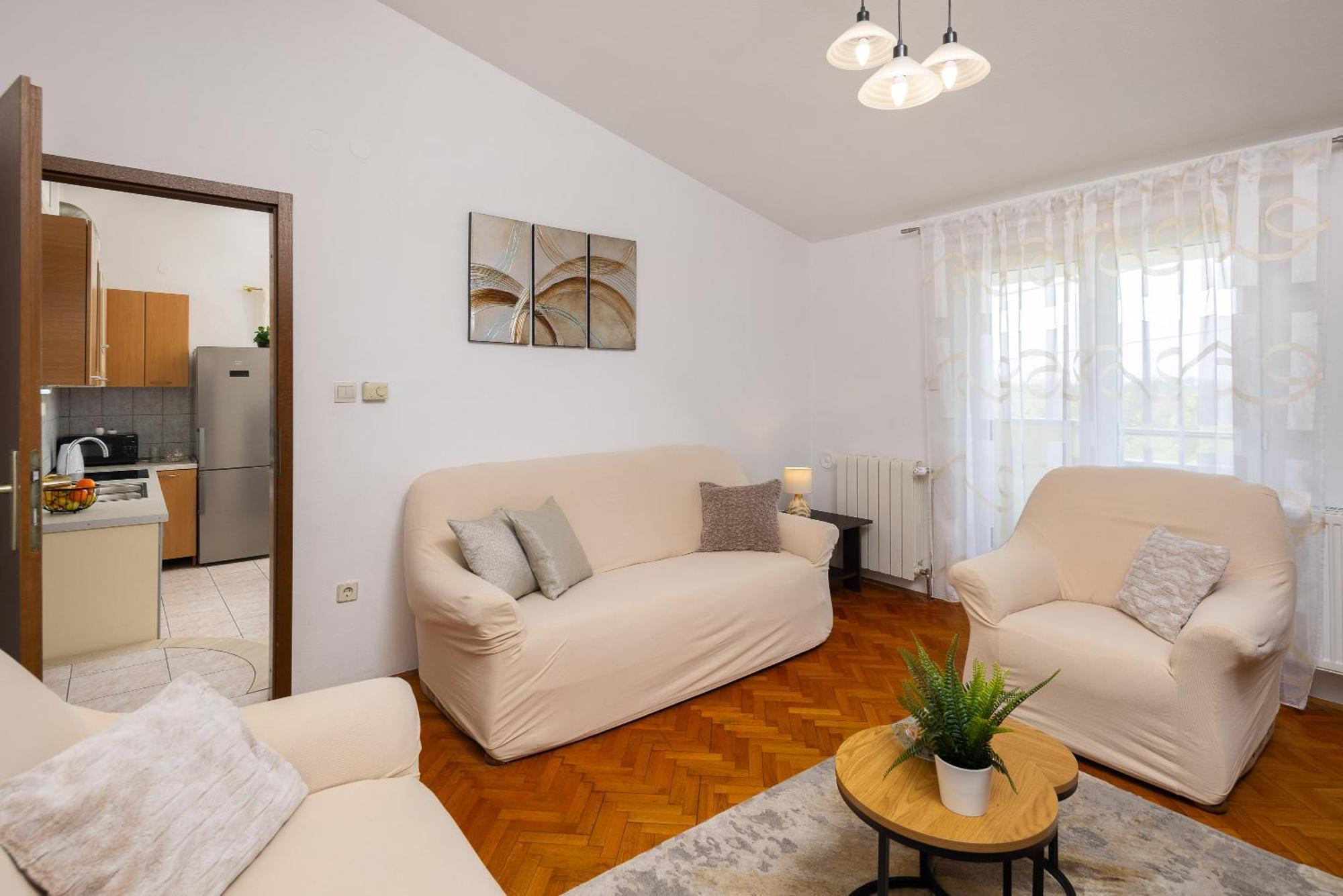 Holiday Residence Maja Katuni Екстер'єр фото